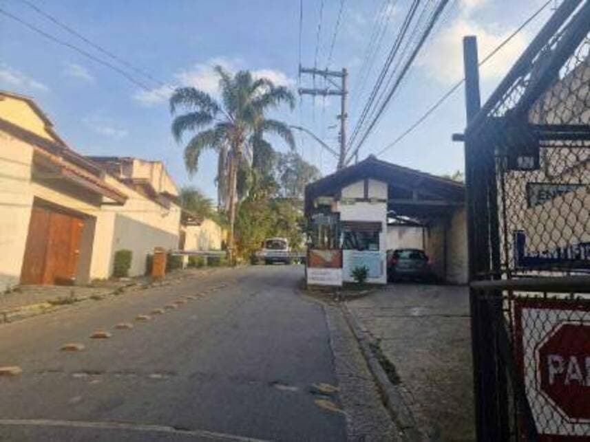 Foto 2 de 3: Casa em leilão em Cotia - SP — Casa à venda em leilão