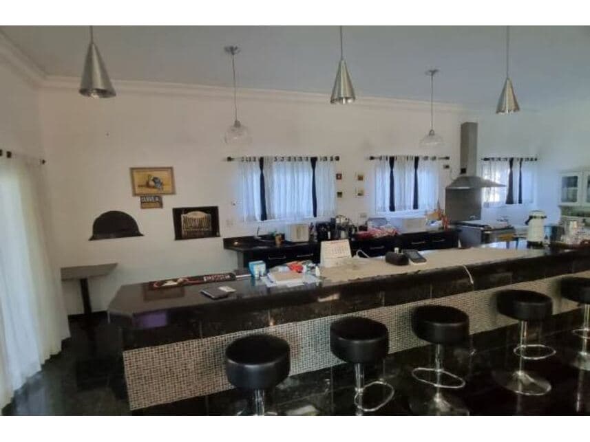 Foto 10 de 22: Casa em leilão em Curitiba - PR — Casa à venda em leilão