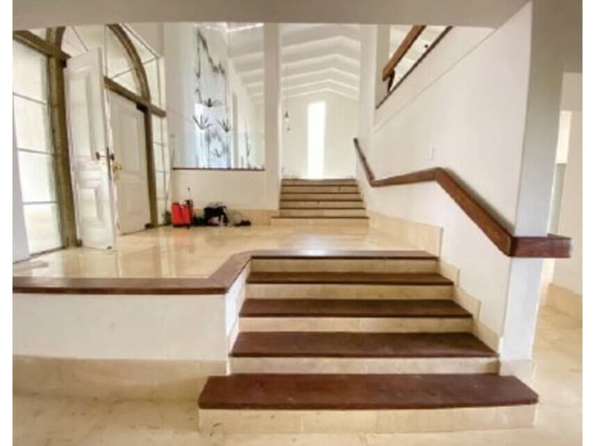 Foto 8 de 19: Casa em leilão em Angra Dos Reis - RJ — Casa à venda em leilão