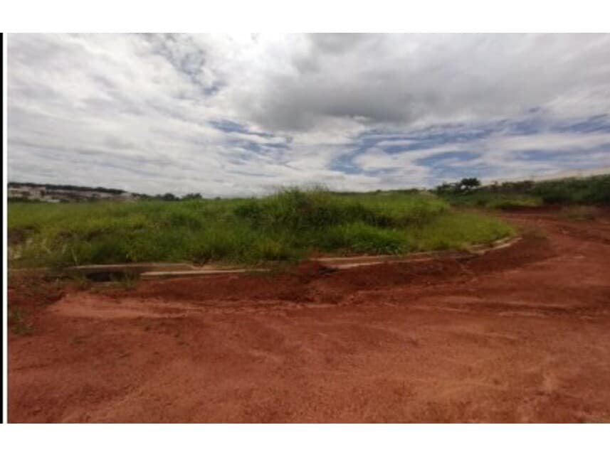 Terreno em leilão em Dracena - SP — Terreno à venda em leilão