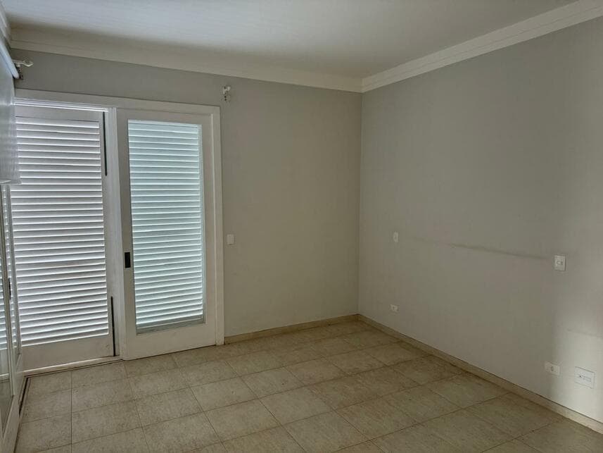 Foto 10 de 14: Casa em leilão em Guarujá - SP — Casa à venda em leilão