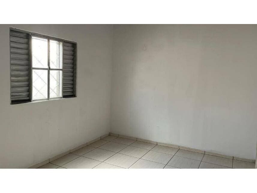 Foto 8 de 15: Casa em leilão em Cassilândia - MS — Casa à venda em leilão