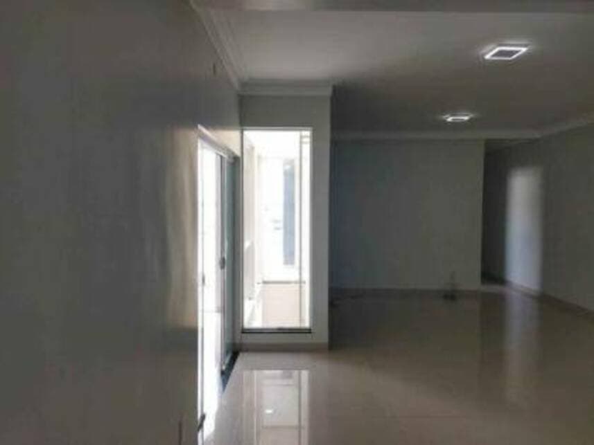 Foto 8 de 19: Casa em leilão em Sorriso - MT — Casa à venda em leilão