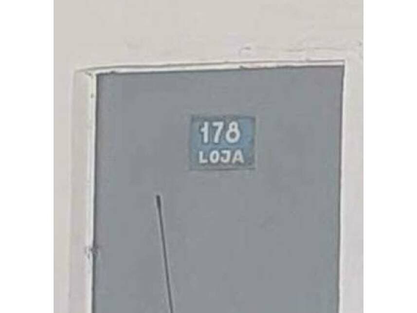Foto 2 de 3: Comercial em leilão em Rio De Janeiro - RJ — Loja à venda em leilão