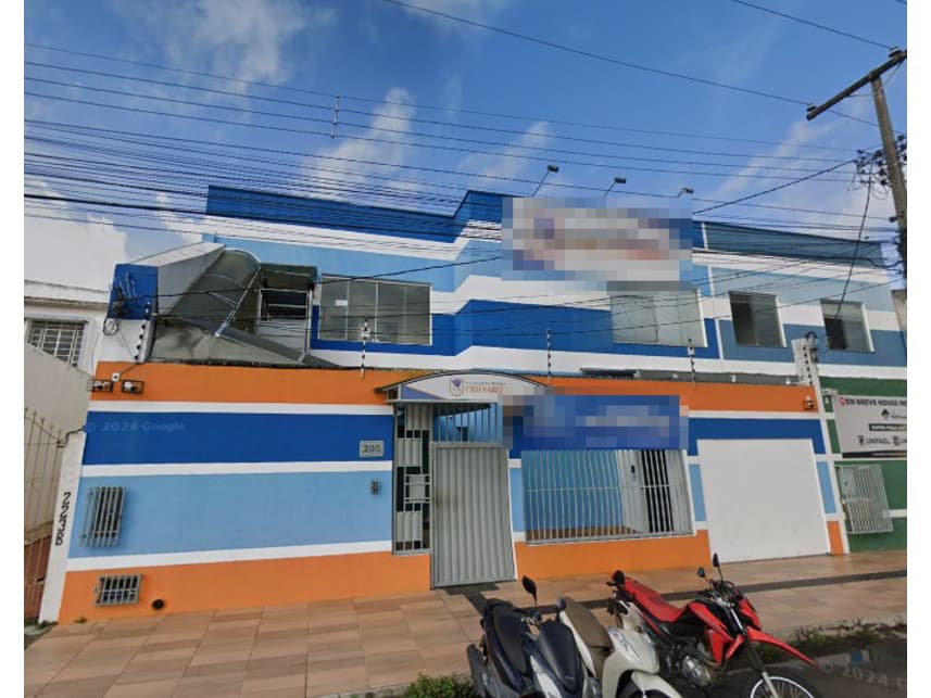 Comercial em leilão em Feira De Santana - BA — Prédio Comercial à venda em leilão