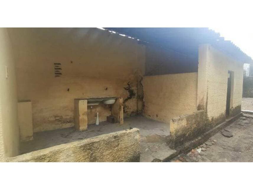 Foto 28 de 30: Casa em leilão em Fortaleza - CE — Casa à venda em leilão