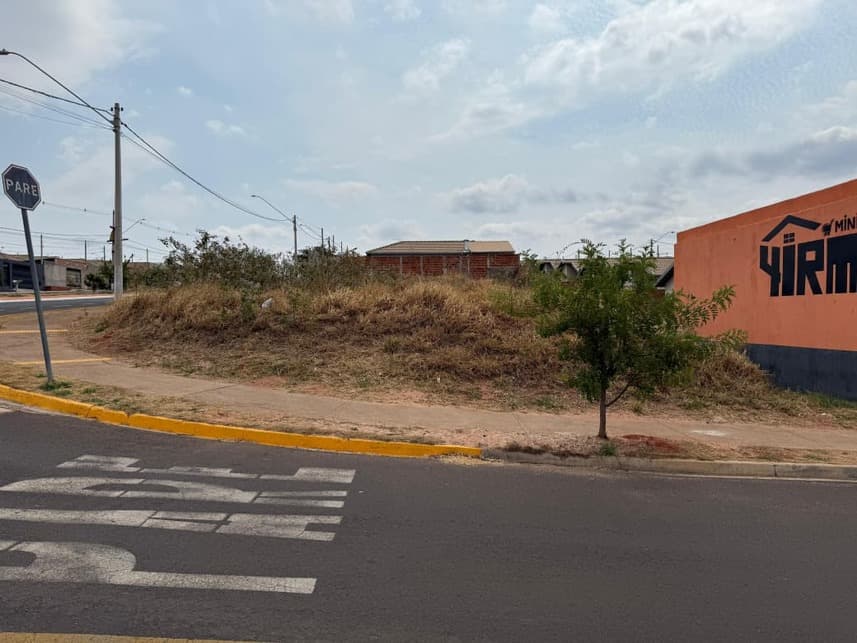 Foto 1 de 4: Terreno em leilão em Bauru - SP — Terreno à venda em leilão