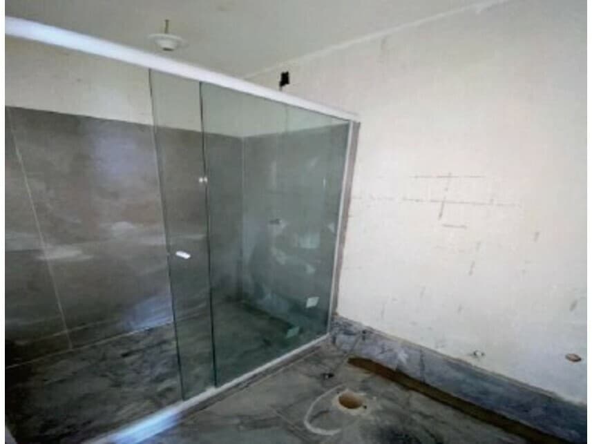 Foto 16 de 19: Casa em leilão em Angra Dos Reis - RJ — Casa à venda em leilão