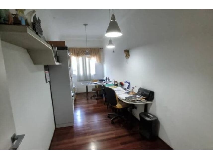 Foto 19 de 22: Casa em leilão em Curitiba - PR — Casa à venda em leilão