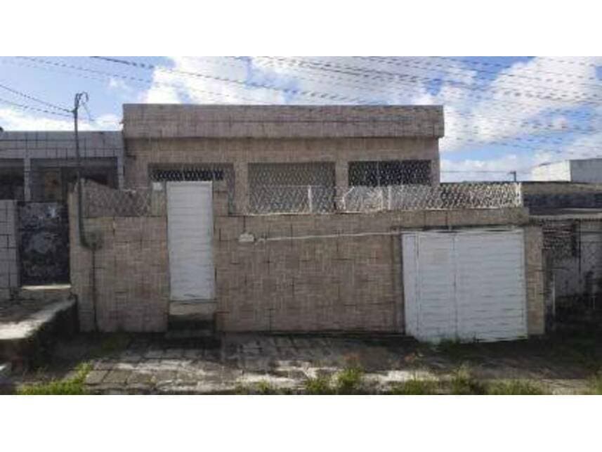 Foto 1 de 4: Casa em leilão em Paulista - PE — Casa à venda em leilão