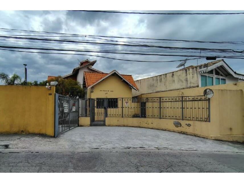 Foto 1 de 12: Casa em leilão em São Paulo - SP — Casa à venda em leilão