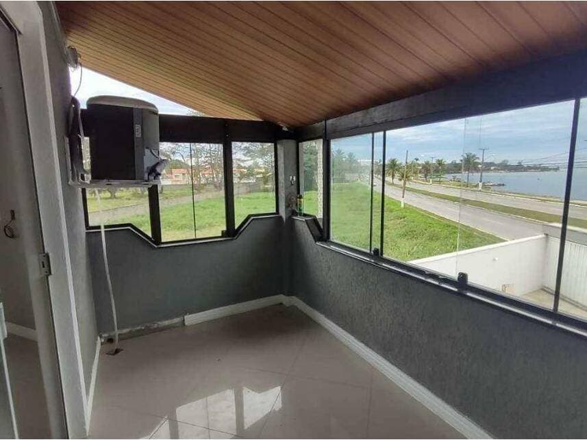 Foto 13 de 16: Casa em leilão em Araruama - RJ — Casa à venda em leilão