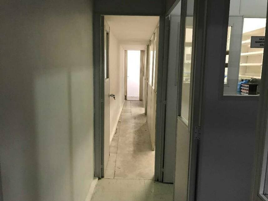 Foto 12 de 14: Comercial em leilão em Rio De Janeiro - RJ — Loja à venda em leilão