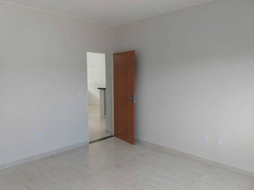 Foto 15 de 27: Casa em leilão em Águas Lindas De Goiás - GO — Casa à venda em leilão