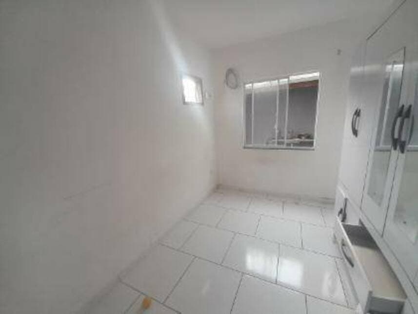 Foto 11 de 18: Casa em leilão em São Gonçalo - RJ — Casa à venda em leilão