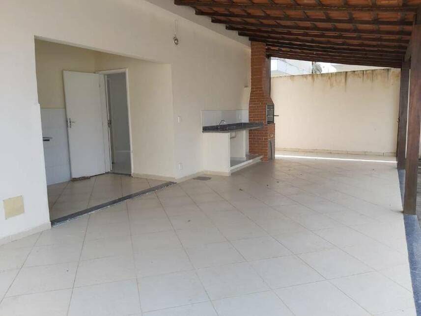 Foto 15 de 16: Casa em leilão em Campos Dos Goytacazes - RJ — Casa à venda em leilão