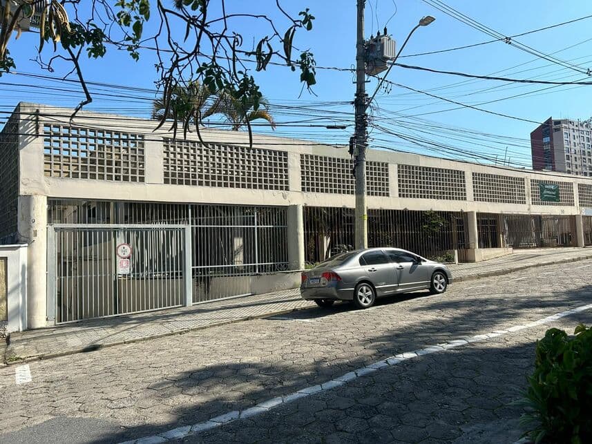 Foto 2 de 4: Comercial em leilão em São José Dos Campos - SP — Prédio Industrial c/ Benfeitorias à venda em leilão