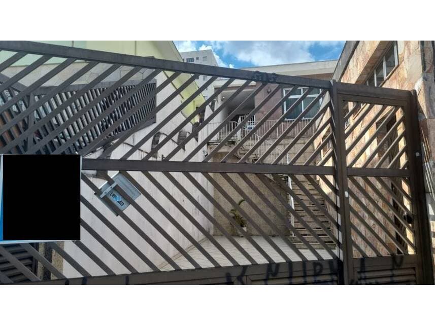 Foto 2 de 3: Casa em leilão em São Paulo - SP — Casa à venda em leilão