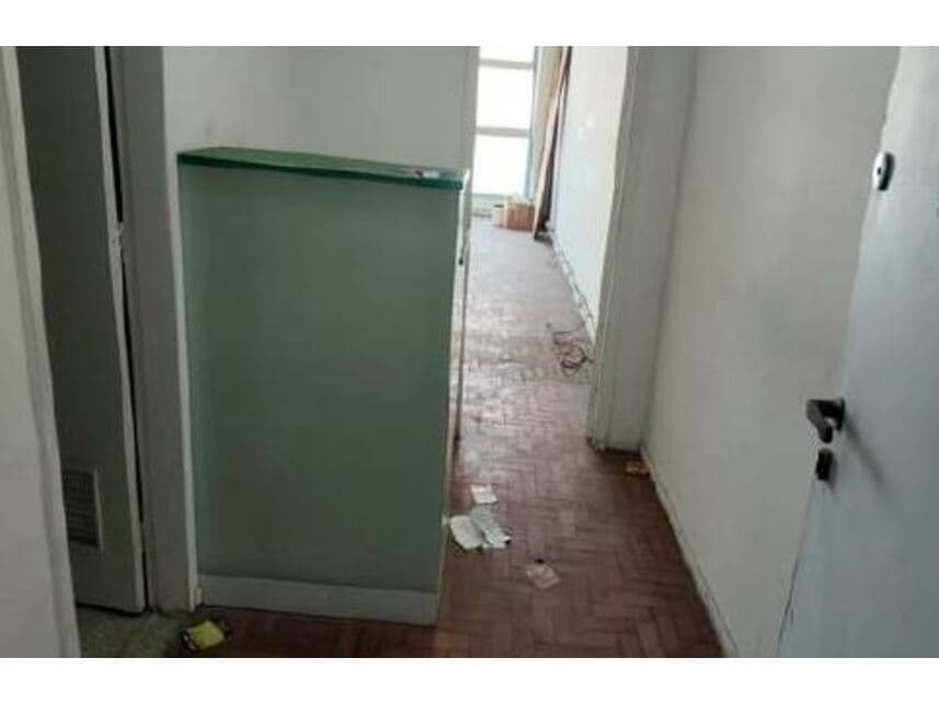 Foto 2 de 5: Comercial em leilão em Rio De Janeiro - RJ — Sala Comercial à venda em leilão
