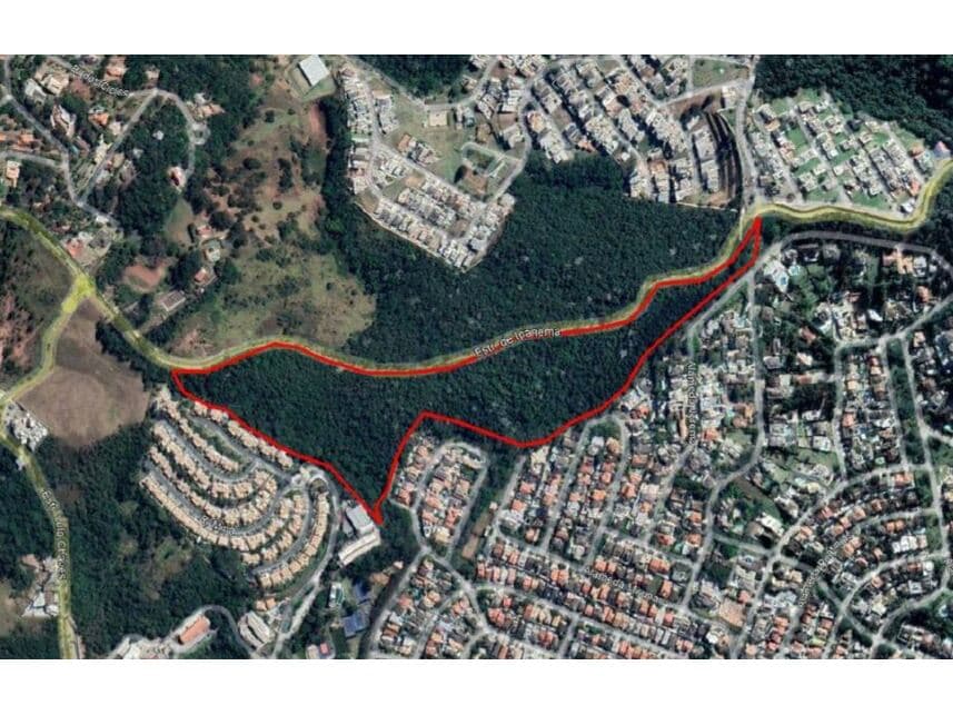 Terreno em leilão em Santana De Parnaíba - SP — Terreno à venda em leilão