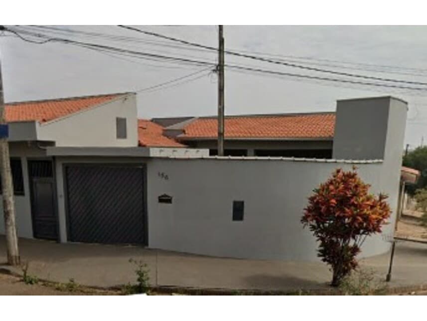 Foto 1 de 17: Casa em leilão em Araras - SP — Casa à venda em leilão