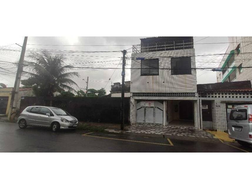 Foto 5 de 30: Casa em leilão em Fortaleza - CE — Casa à venda em leilão