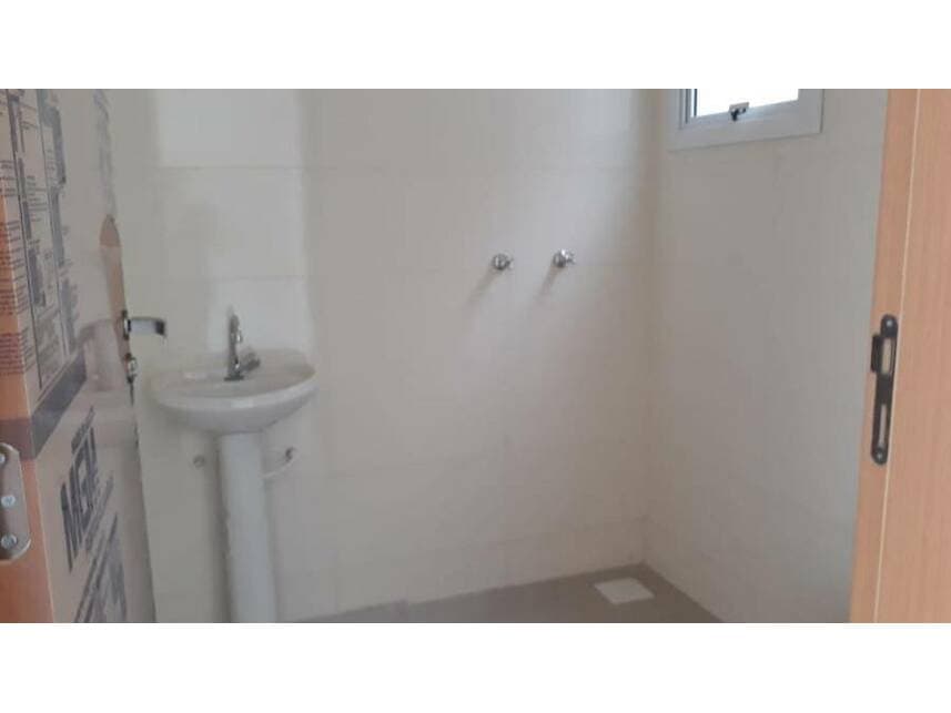Foto 6 de 9: Casa em leilão em Rio Grande - RS — Casa à venda em leilão