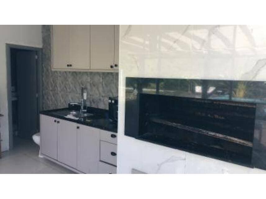 Foto 10 de 14: Casa em leilão em Uruguaiana - RS — Casa à venda em leilão