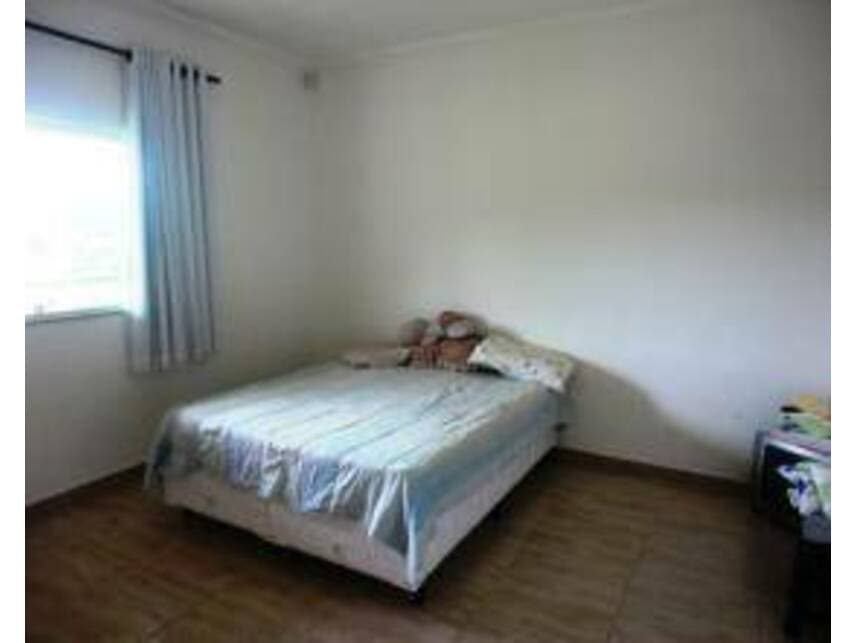 Foto 21 de 26: Casa em leilão em Esmeraldas - MG — Casa à venda em leilão
