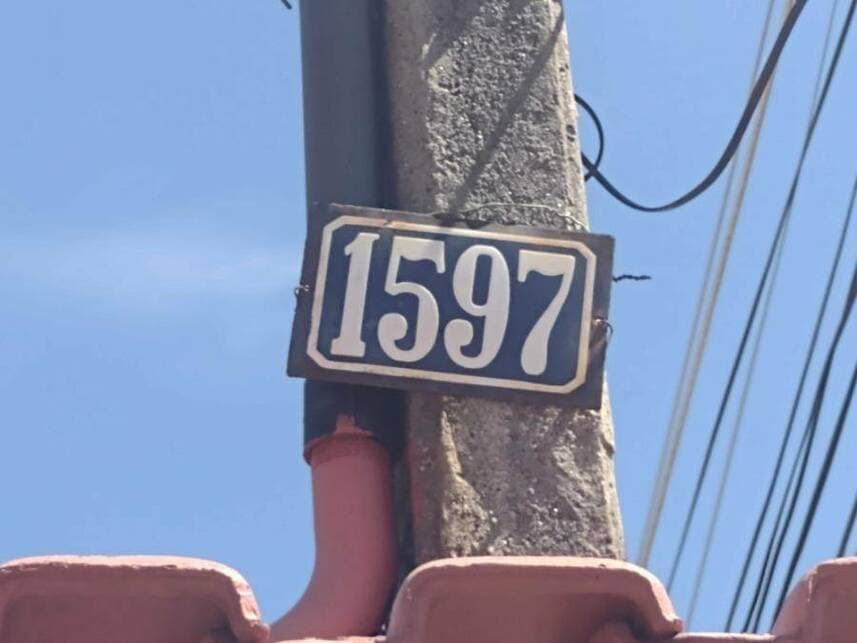Foto 6 de 13: Casa em leilão em Nilópolis - RJ — Casa à venda em leilão