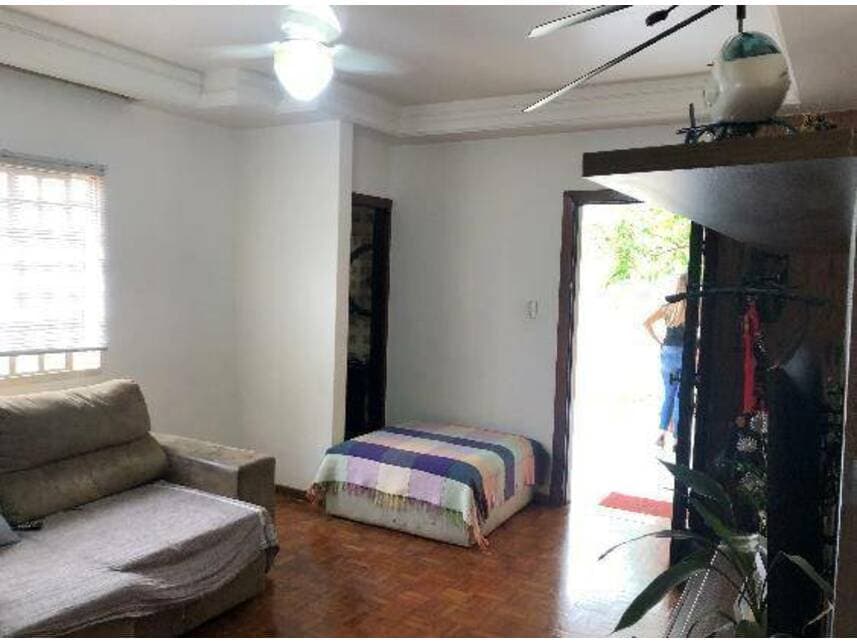 Foto 12 de 31: Casa em leilão em Campo Grande - MS — Casa à venda em leilão