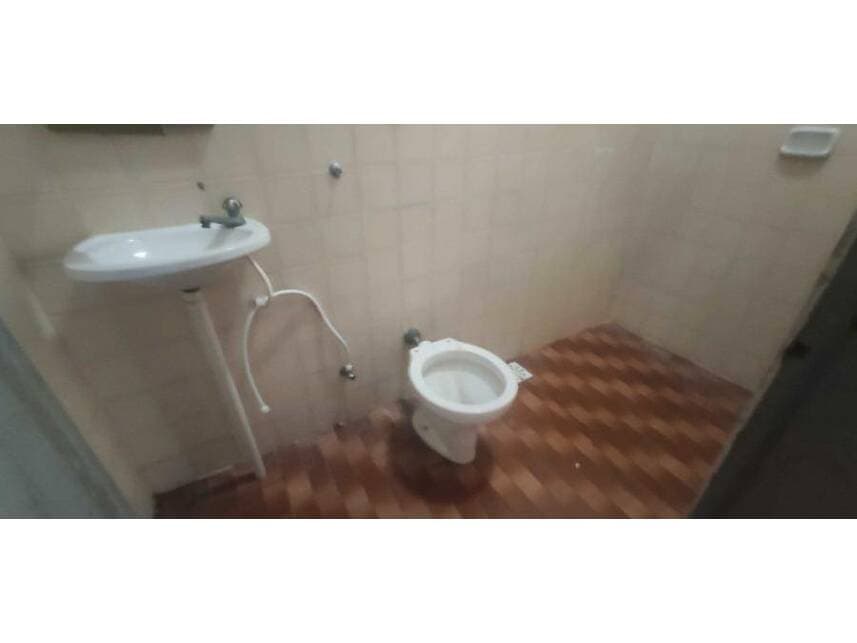 Foto 17 de 30: Casa em leilão em Fortaleza - CE — Casa à venda em leilão