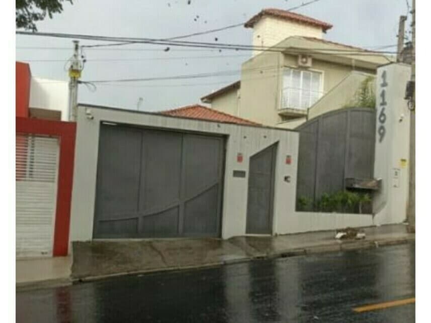 Casa em leilão em Mogi Das Cruzes - SP — Casa à venda em leilão