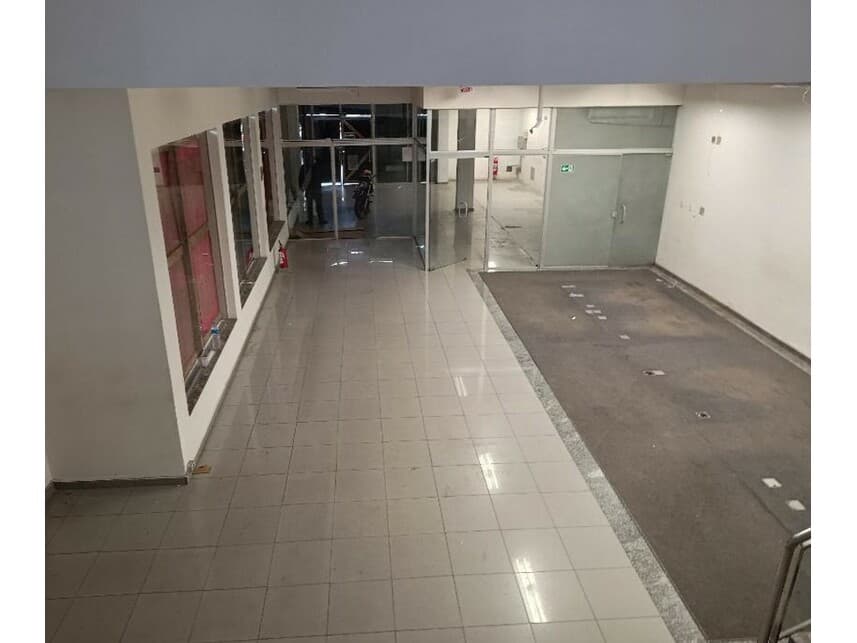 Foto 8 de 10: Comercial em leilão em São Paulo - SP — Prédios Comerciais à venda em leilão