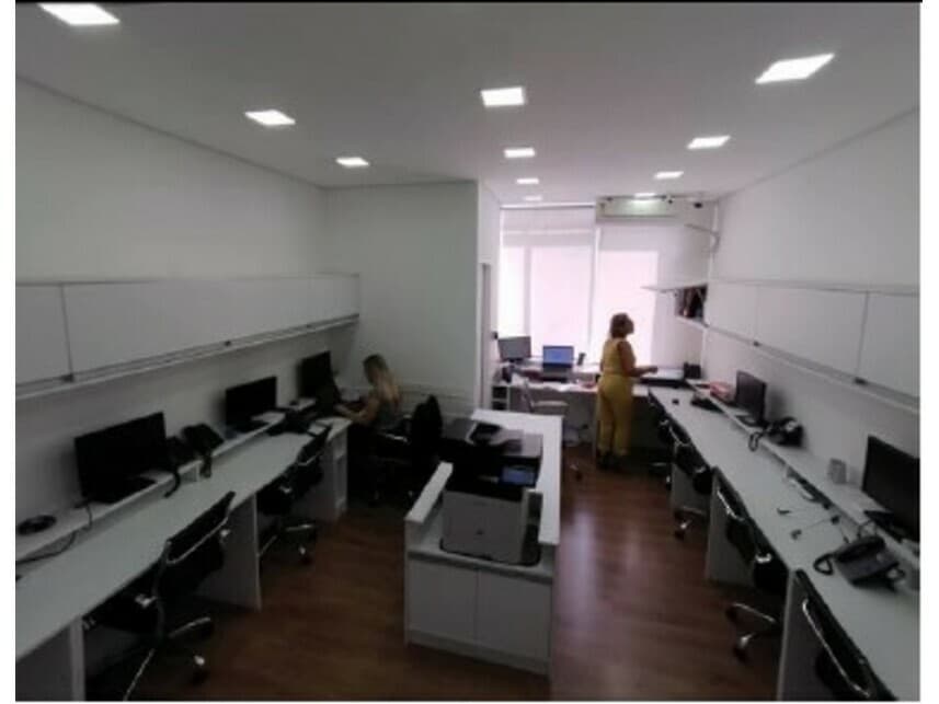 Foto 15 de 22: Imóvel em leilão em São Paulo - SP — Conj. Comerciais à venda em leilão
