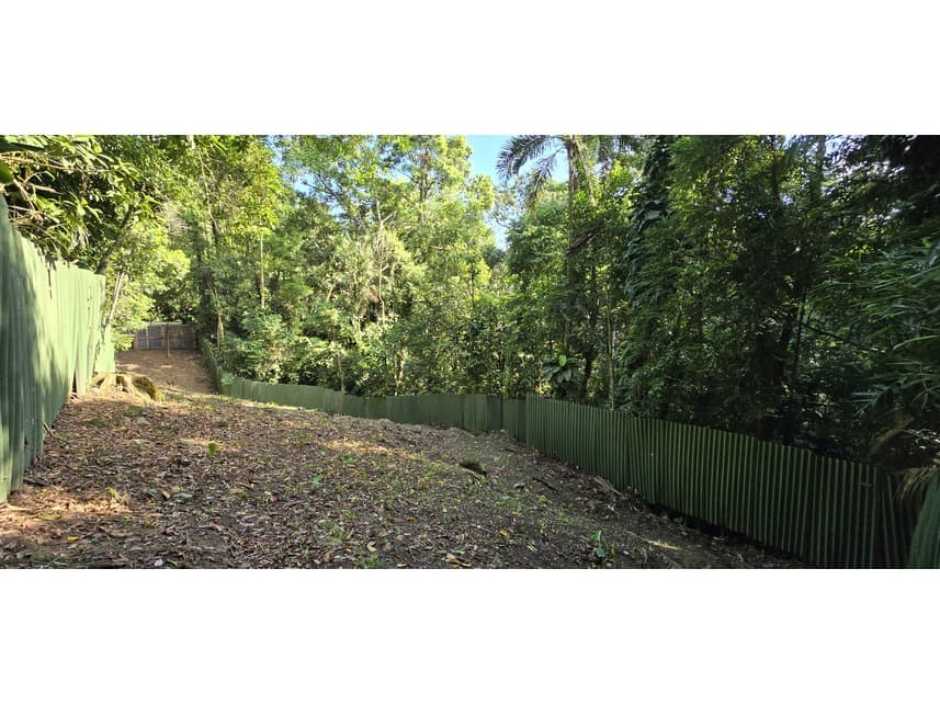 Foto 3 de 8: Terreno em leilão em Guarujá - SP — Terreno à venda em leilão