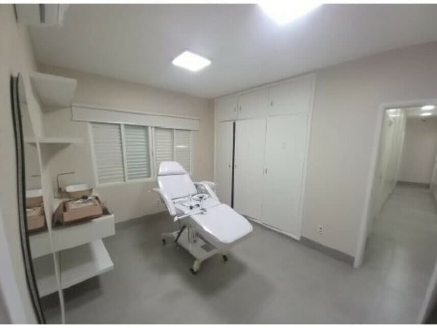 Foto 4 de 10: Comercial em leilão em Uberaba - MG — Residencial / Comercial à venda em leilão