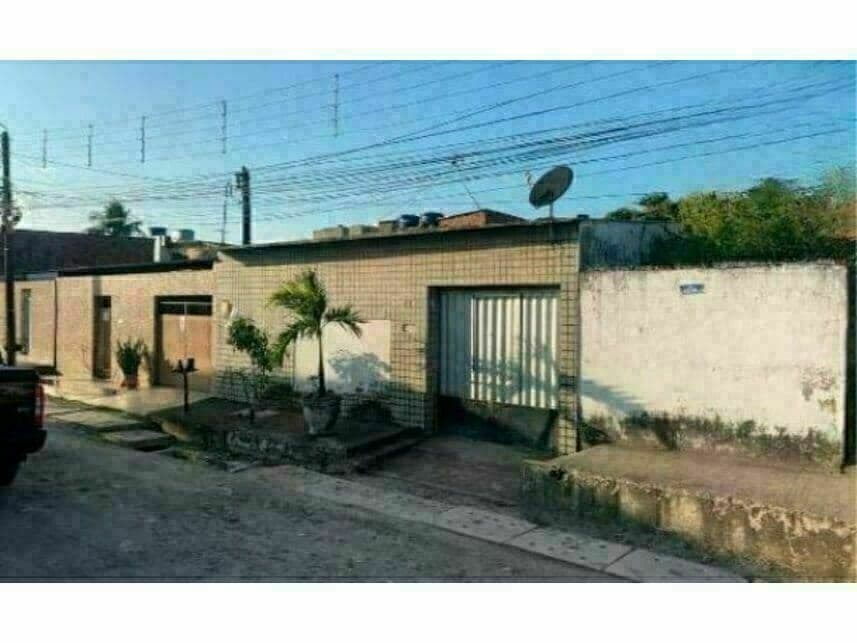 Casa em leilão em Olinda - PE — Casa à venda em leilão