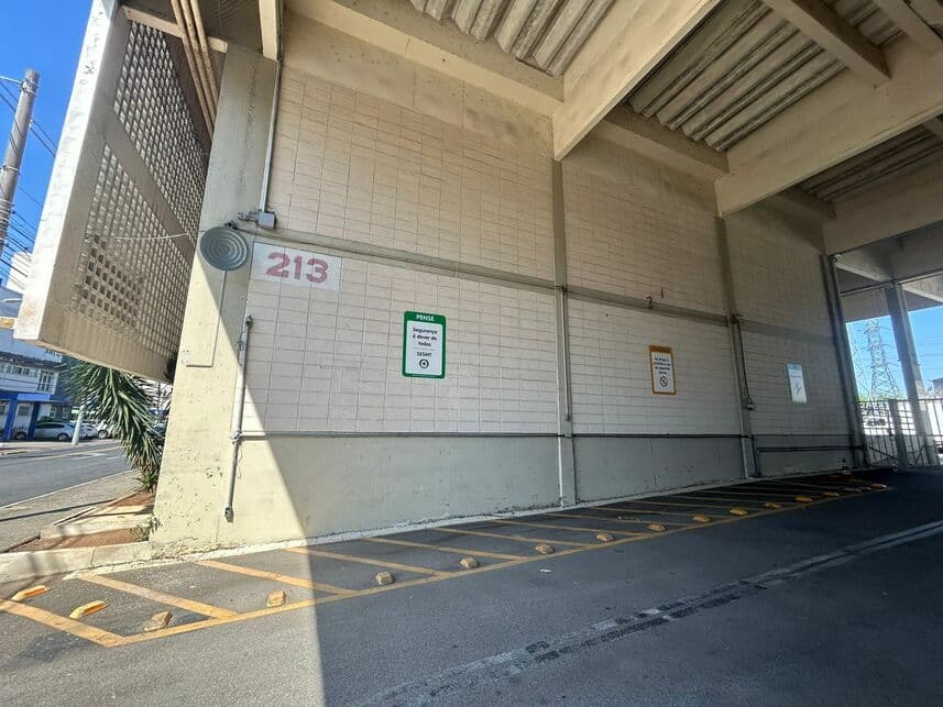 Foto 5 de 5: Comercial em leilão em São José Dos Campos - SP — Prédio Industrial c/ Benfeitorias à venda em leilão
