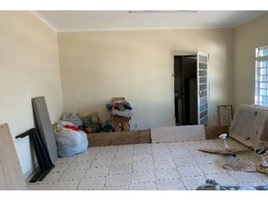 Foto 4 de 11: Casa em leilão em Ribeirão Preto - SP — Casa à venda em leilão