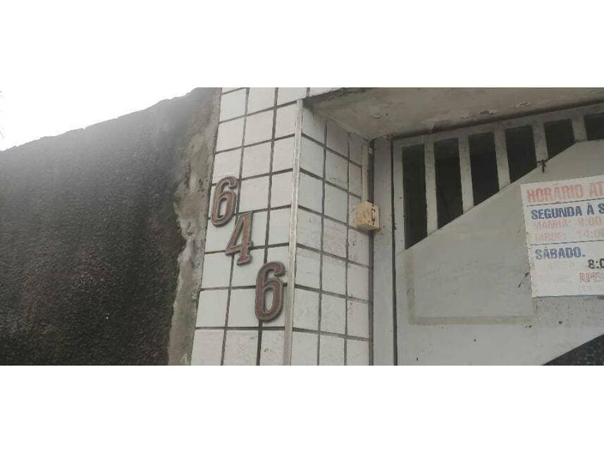 Foto 6 de 30: Casa em leilão em Fortaleza - CE — Casa à venda em leilão