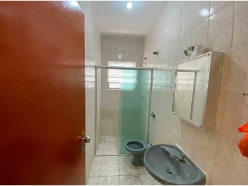 Foto 6 de 17: Casa em leilão em Praia Grande - SP — Casa à venda em leilão