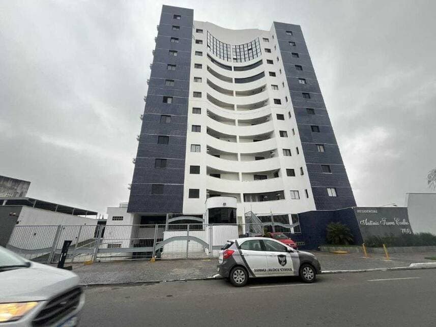 Foto 1 de 3: Apartamento em leilão em Feira De Santana - BA — Apartamento à venda em leilão