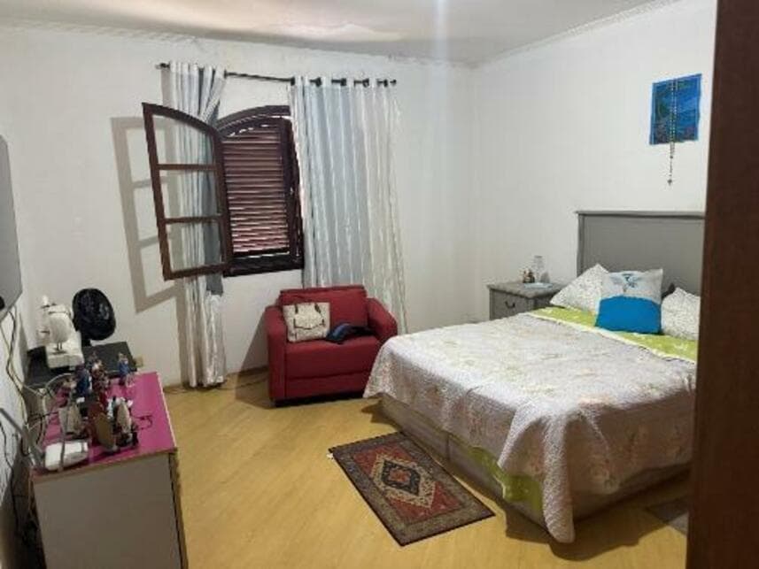 Foto 16 de 24: Casa em leilão em São Paulo - SP — Sobrado à venda em leilão