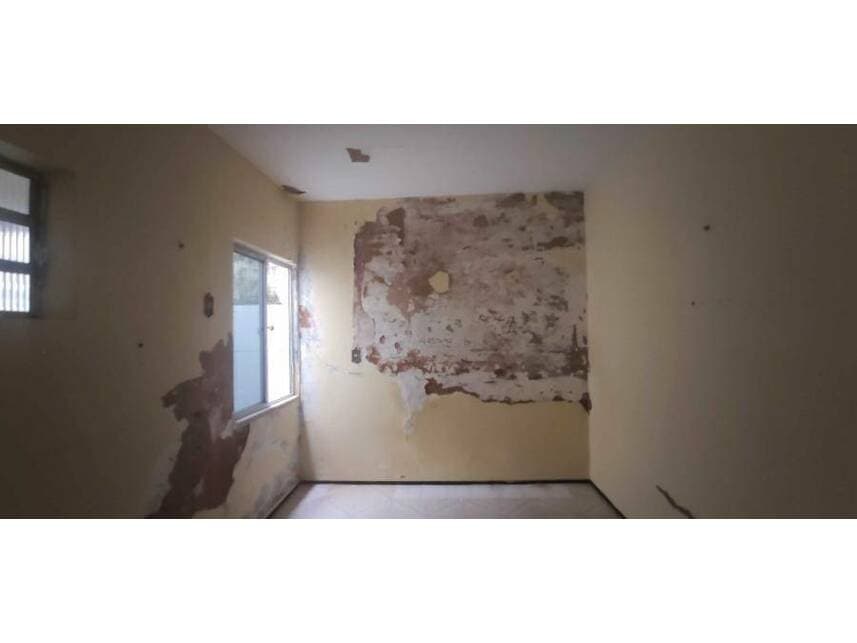 Foto 20 de 30: Casa em leilão em Fortaleza - CE — Casa à venda em leilão