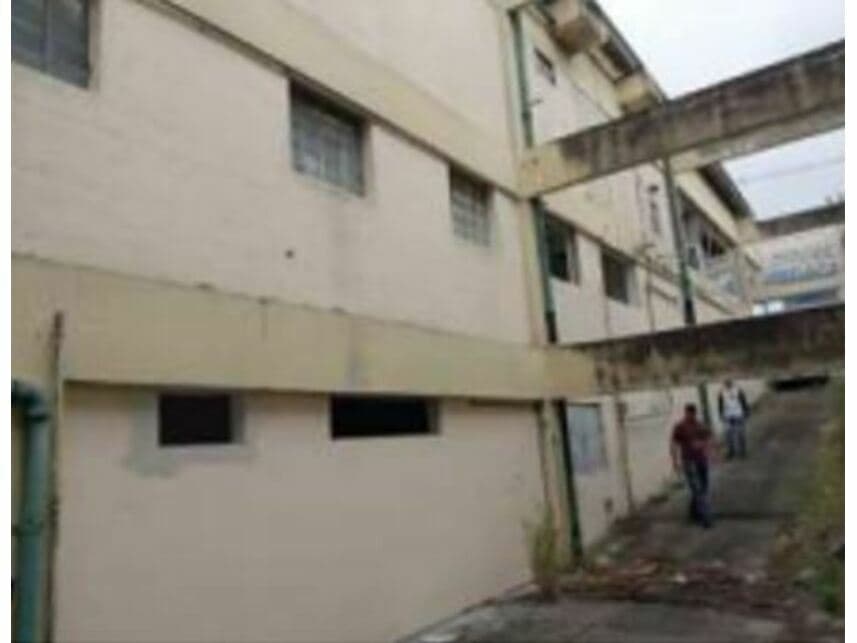 Foto 8 de 13: Comercial em leilão em São José Dos Campos - SP — Prédio Industrial c/ Benfeitorias à venda em leilão