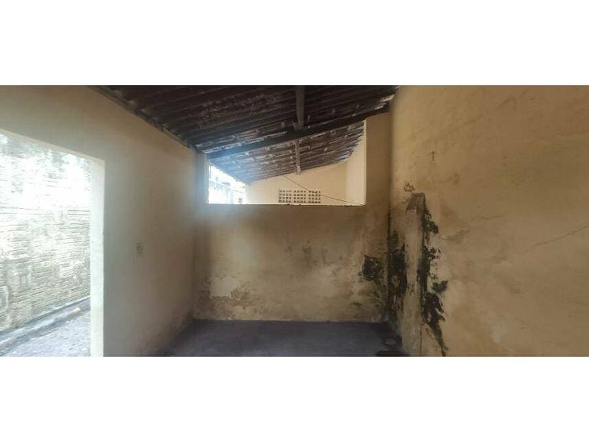 Foto 26 de 30: Casa em leilão em Fortaleza - CE — Casa à venda em leilão