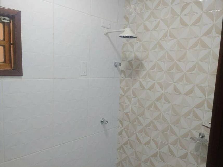 Foto 5 de 10: Casa em leilão em Juazeiro Do Norte - CE — Casa à venda em leilão