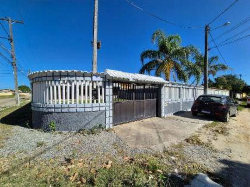 Foto 4 de 5: Casa em leilão em Araruama - RJ — Casa à venda em leilão