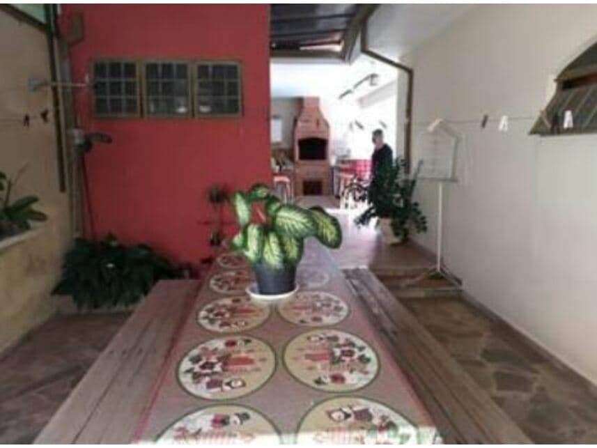 Foto 16 de 23: Casa em leilão em Botucatu - SP — Casa à venda em leilão